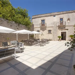 3* Hotel Il Carmine Dimora Storica